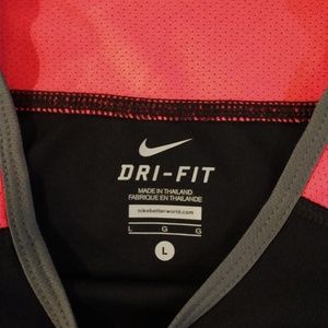 Nike ✔️ Dry Fit light weight long sleeve